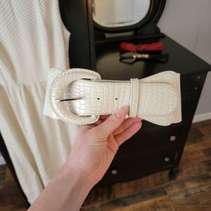 Women's Wide Elastic Belt White